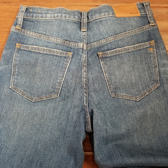Madewell's The High-Rise Slim Boyjean Denim - Picture 14 of 16